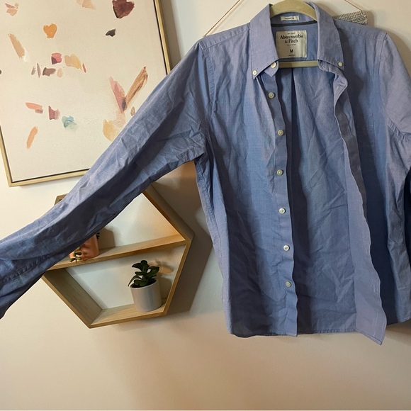 Abercrombie & Fitch Men’s Button Down Shirt Medium - Picture 3 of 5